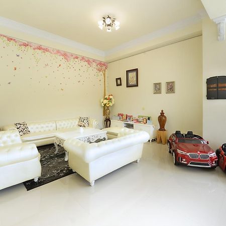 Love Fun House Yuchi Buitenkant foto